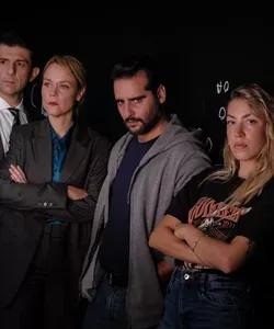 Εχθρός του λαού